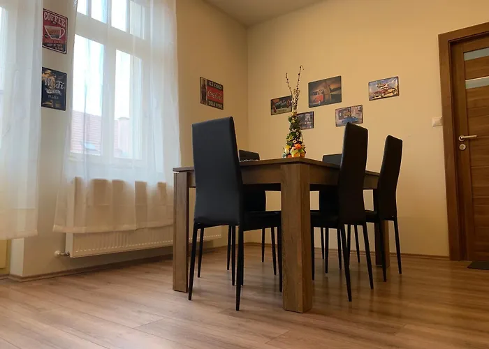 Haromszobas A Foutcan *
